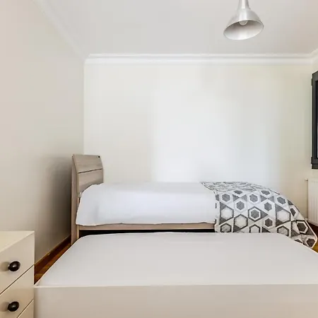 Spacious Cozy In Uskudar Near Harem Harbor