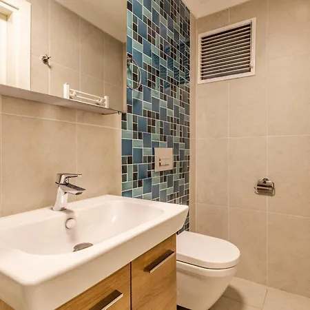 Spacious Cozy In Uskudar Near Harem Harbor 아파트 *